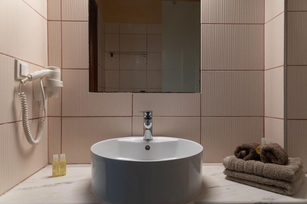 ניקיטי Arsas Suites מראה חיצוני תמונה